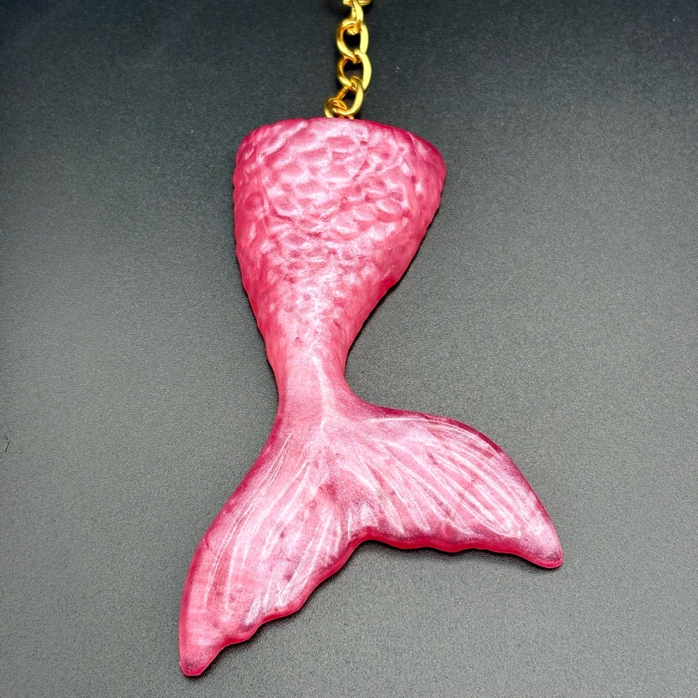 Mermaid Tail Keychain- HANDMADE - Picture 4 of 4